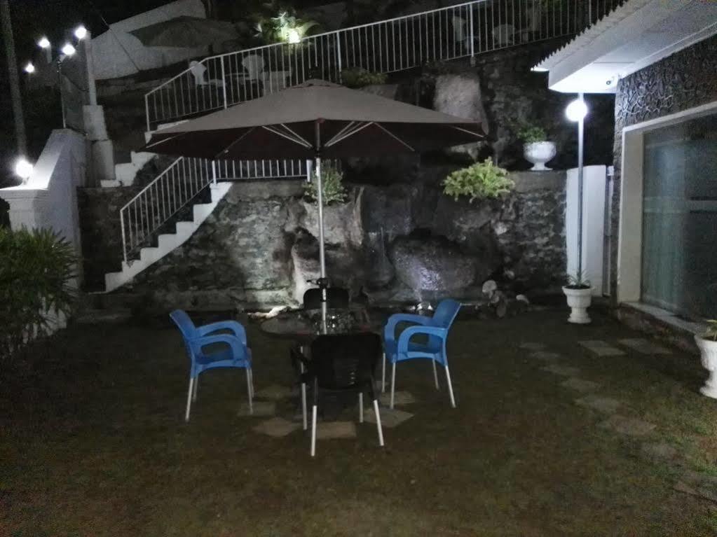 Anna Shanthi Villa Kandy Luaran gambar