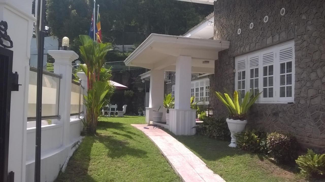 Anna Shanthi Villa Kandy Luaran gambar