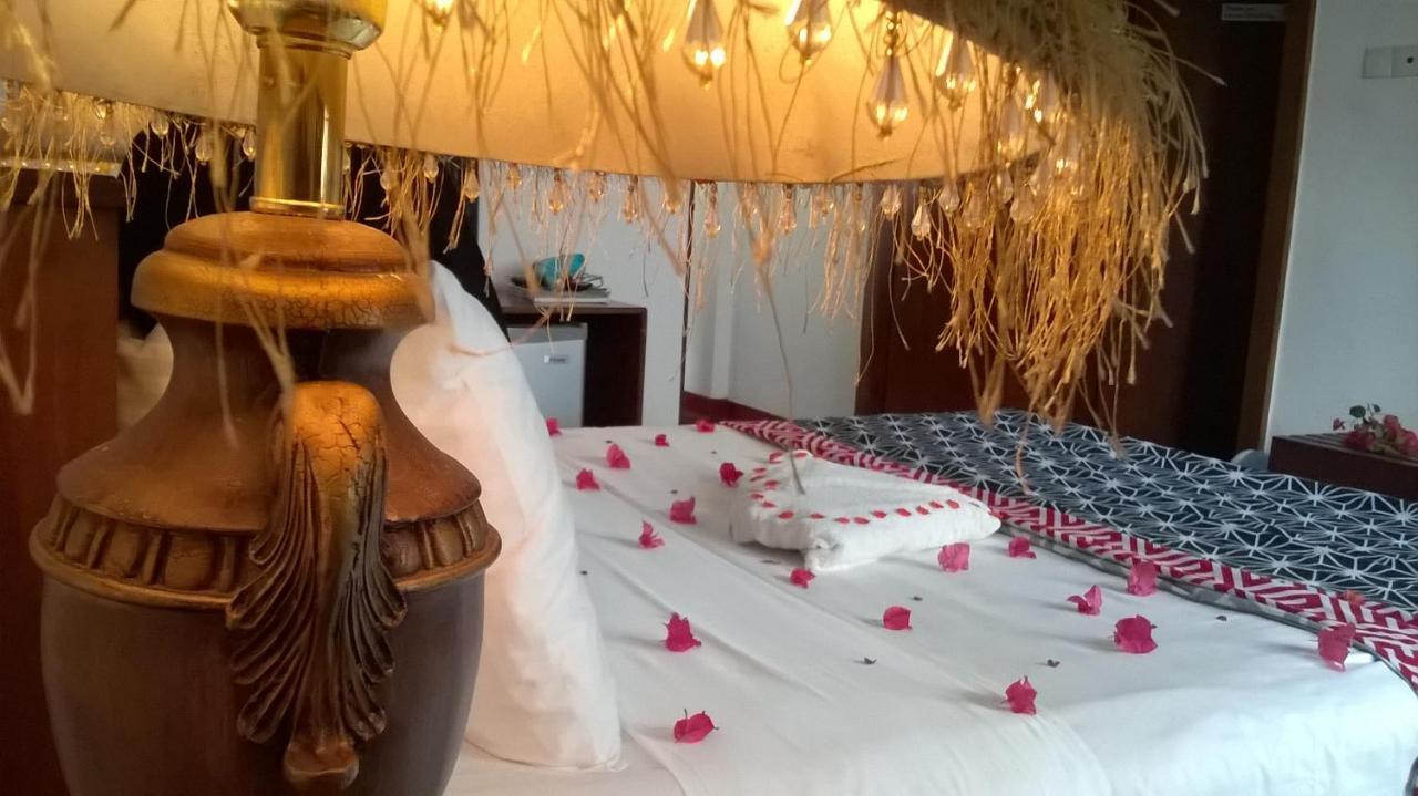 Anna Shanthi Villa Kandy Luaran gambar