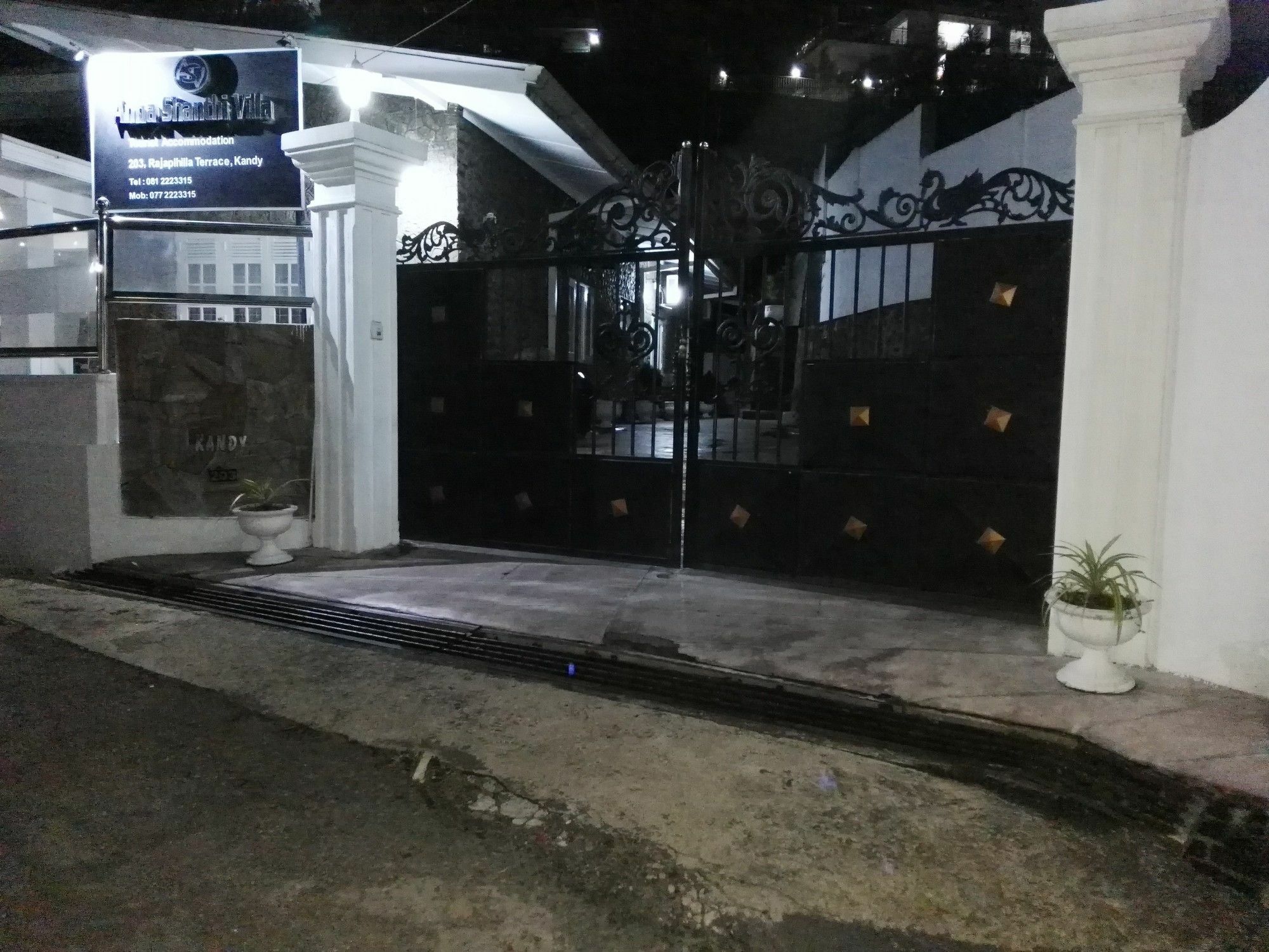 Anna Shanthi Villa Kandy Luaran gambar